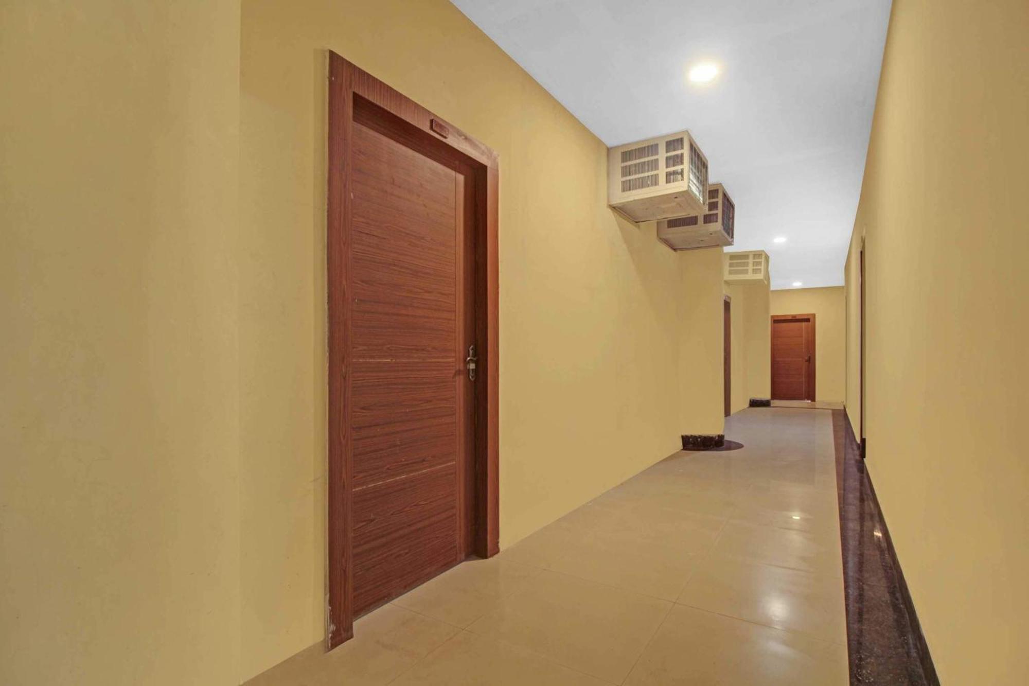 Super Collection O Hotel Aqua Villa Near Netaji Subhash Chandra Bose International Airport Gauripur  Exterior photo