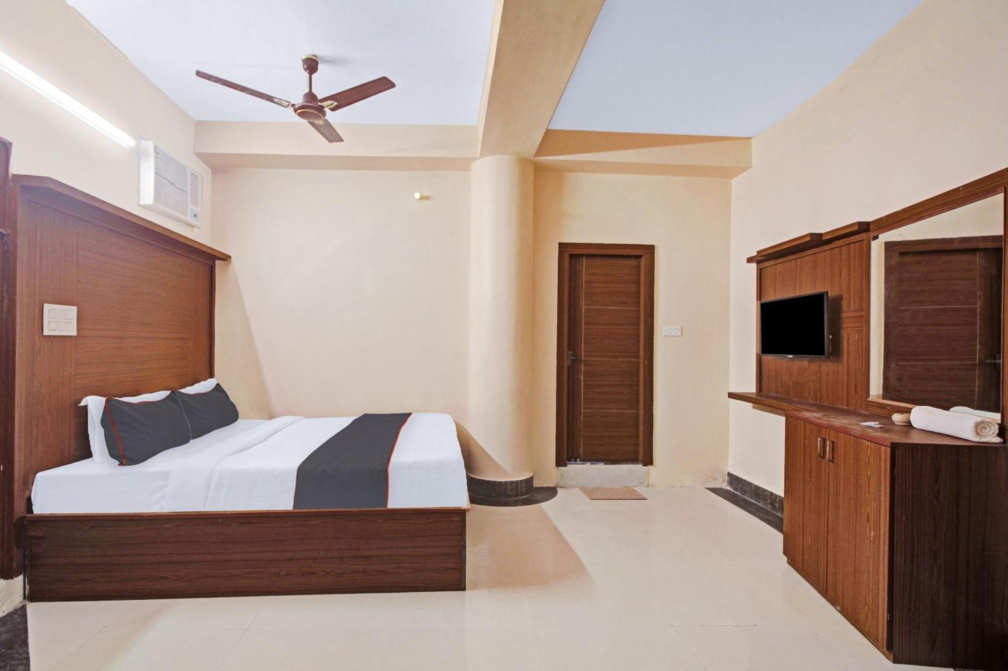 Super Collection O Hotel Aqua Villa Near Netaji Subhash Chandra Bose International Airport Gauripur  Exterior photo